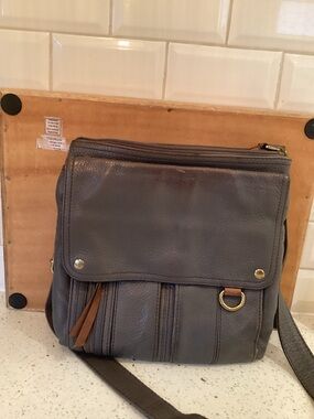 Fossil Gray Leather Crossbody Shoulder Bag